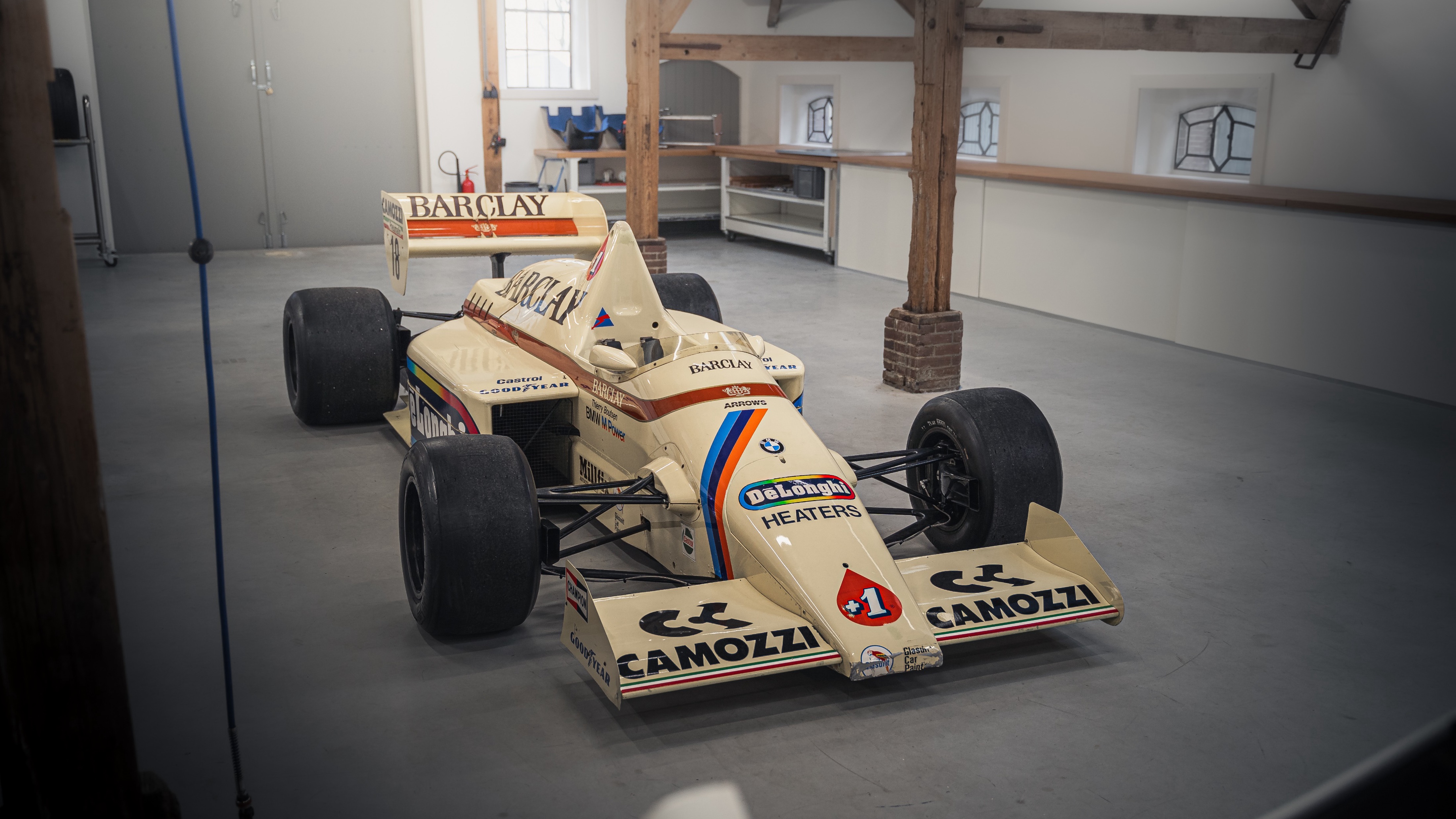 1985 Arrows A8 BMW #20 Thierry Boutsen